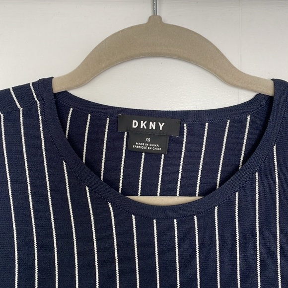 DKNY Navy and White Pinstripe Crop Top - Picture 2 of 3